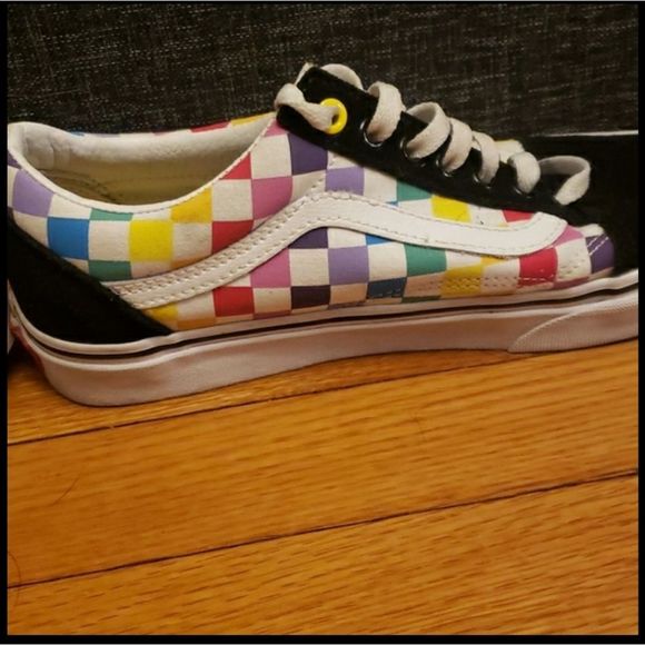 🌈 Vans Old Skool Rainbow Checkerboard Skater Shoe Unisex 7 Men / 8.5 Women - Picture 12 of 13